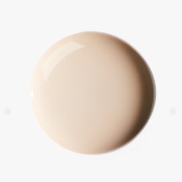 NIB Glossier Perfecting Skin Tint in G11 - Picture 3 of 9